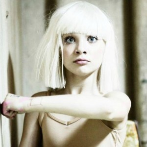 What The Secretive Singer Sia Actually Looks Like - ZergNet